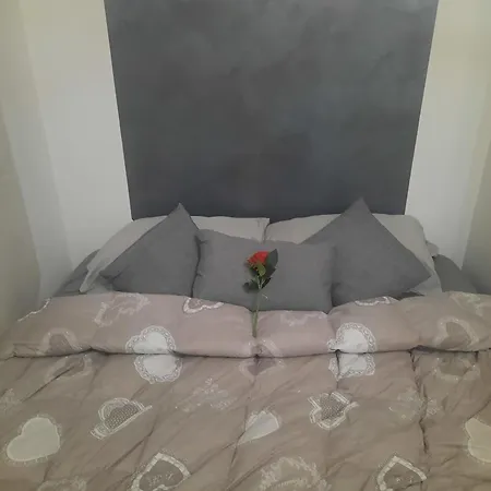 Cadilina Apartment *